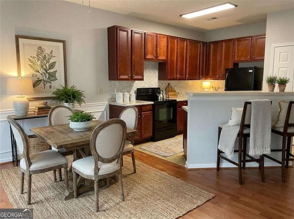 3 bedroom, 3 bathroom, 1,430 sq ft townhouse under contract at 2555 Flat Shoals Road 1703, Atlanta, GA 30349 — photo 4