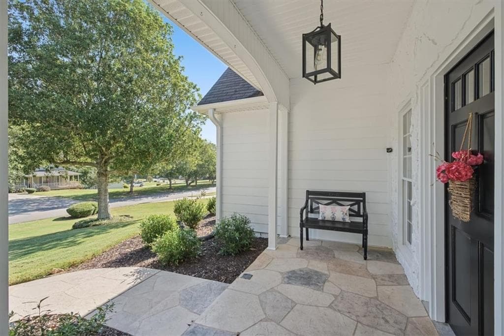 3 bedroom, 2 bathroom, 1,542 sq ft single family residence for sale at 5230 Jonathans Way, Cumming, GA 30040 — photo 9