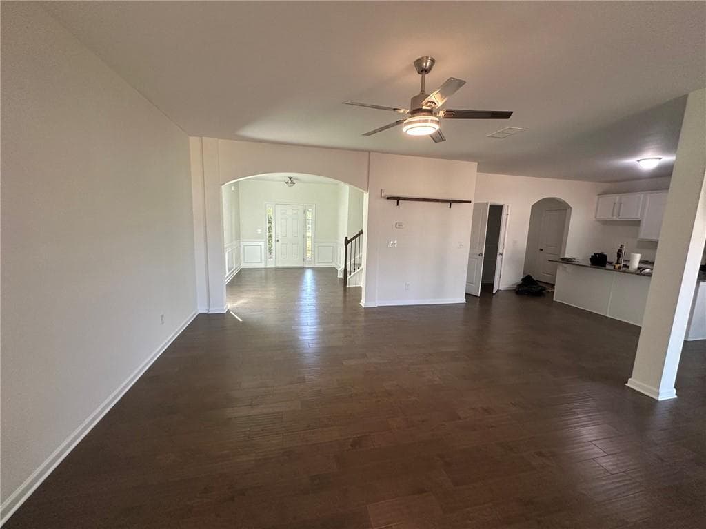 4 bedroom, 3 bathroom, 2,394 sq ft single family residence for sale at 125 Worthing Lane, Fairburn, GA 30213 — photo 5