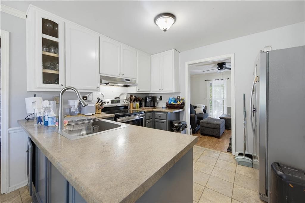4 bedroom, 3 bathroom, 3,083 sq ft single family residence for sale at 4308 Oak Walk, Cumming, GA 30041 — photo 6