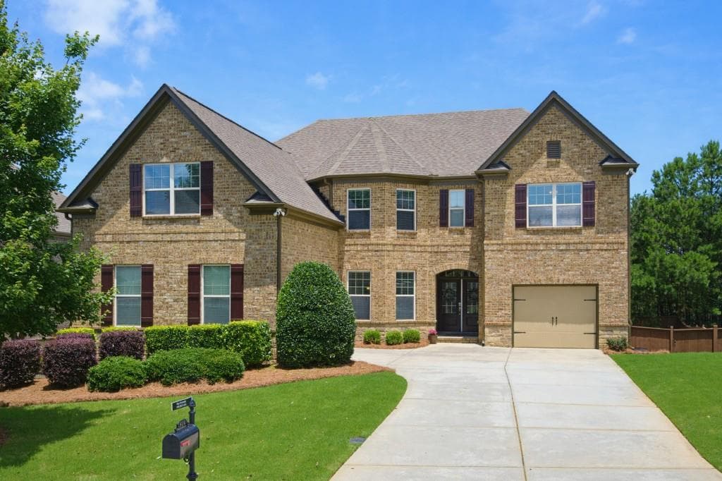 6 bedroom, 5 bathroom, 5,932 sq ft single family residence for sale at 870 Grand Reserve Drive, Suwanee, GA 30024