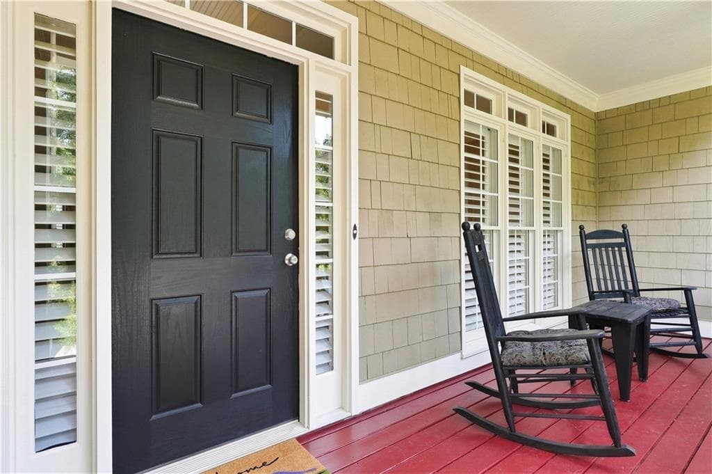 5 bedroom, 5 bathroom, 3,807 sq ft single family residence under contract at 410 Ashley Drive, Canton, GA 30114 — photo 5