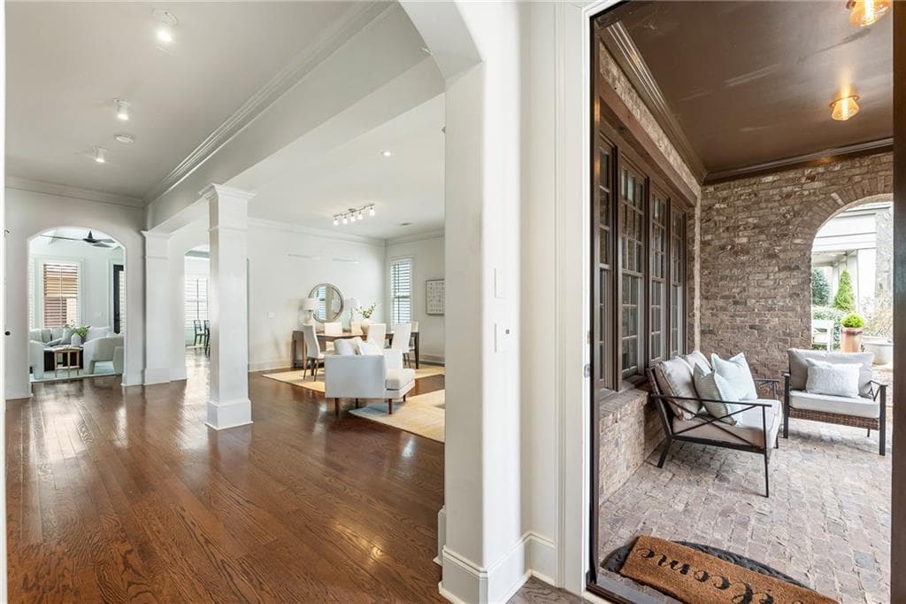 4 bedroom, 5 bathroom, 3,612 sq ft single family residence for sale at 6645 Will Allen Road, Cumming, GA 30040 — photo 8