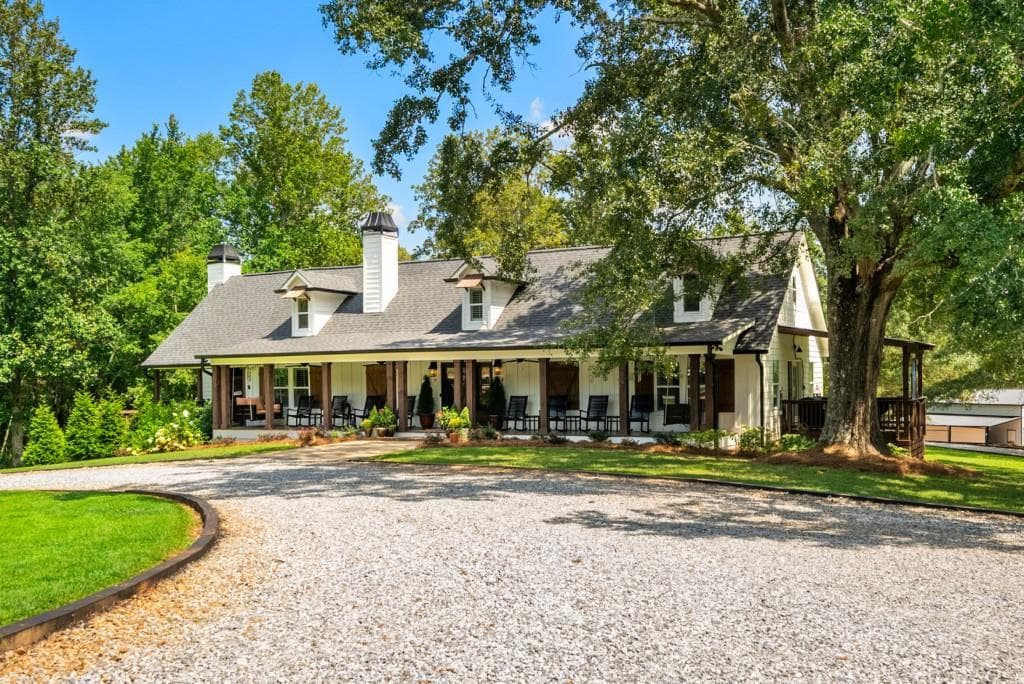 4 bedroom, 4 bathroom, 3,500 sq ft single family residence for sale at 5743 Dawsonville Highway, Dahlonega, GA 30533