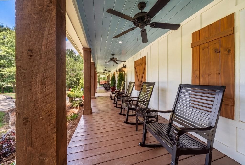 4 bedroom, 4 bathroom, 3,500 sq ft single family residence for sale at 5743 Dawsonville Highway, Dahlonega, GA 30533 — photo 4
