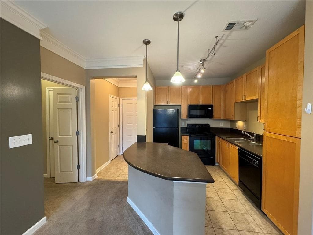 1 bedroom, 1 bathroom, 750 sq ft condominium for rent at 400 17th 2205, Atlanta, GA 30363 for $1,700 a month — photo 4
