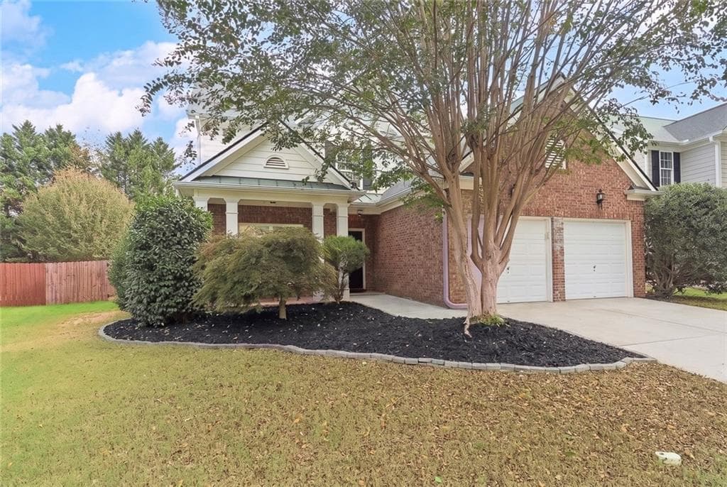 4 bedroom, 3 bathroom, 2,319 sq ft single family residence for sale at 419 Highlands Loop, Woodstock, GA 30188