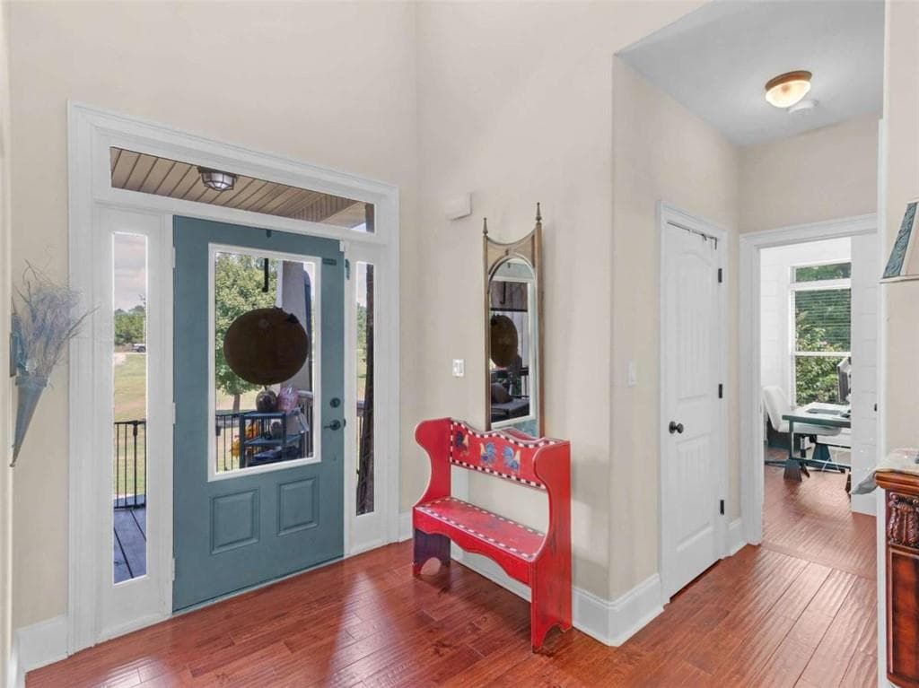 7 bedroom, 5 bathroom, 4,889 sq ft single family residence for sale at 536 River Road, Mcdonough, GA 30252 — photo 2