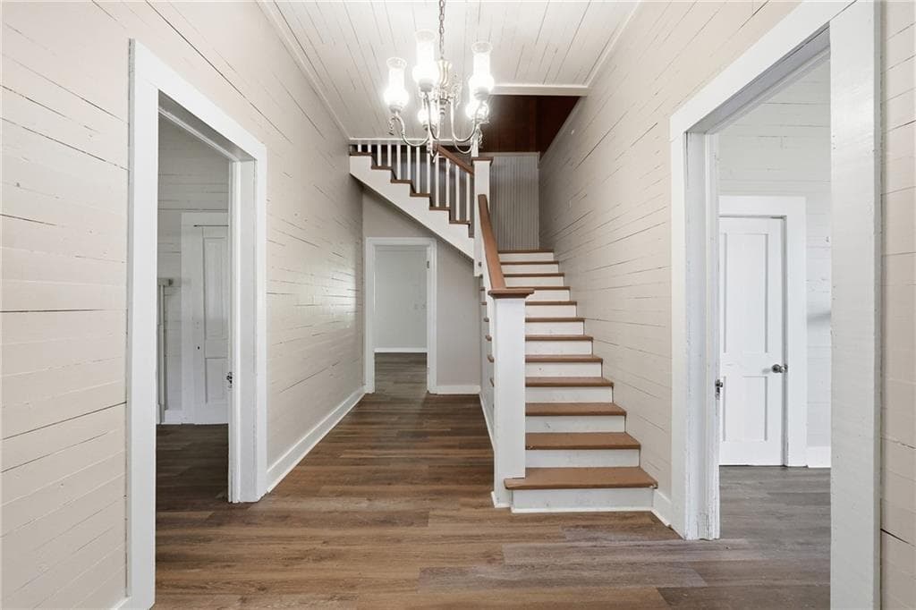3 bedroom, 1 bathroom, 1,752 sq ft single family residence under contract at 5001 Thompson Bridge Road, Murrayville, GA 30564 — photo 9