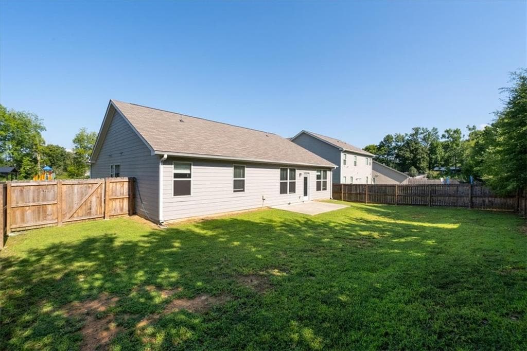 3 bedroom, 2 bathroom, 1,914 sq ft single family residence for sale at 103 McGinnis Circle, Calhoun, GA 30701 — photo 10