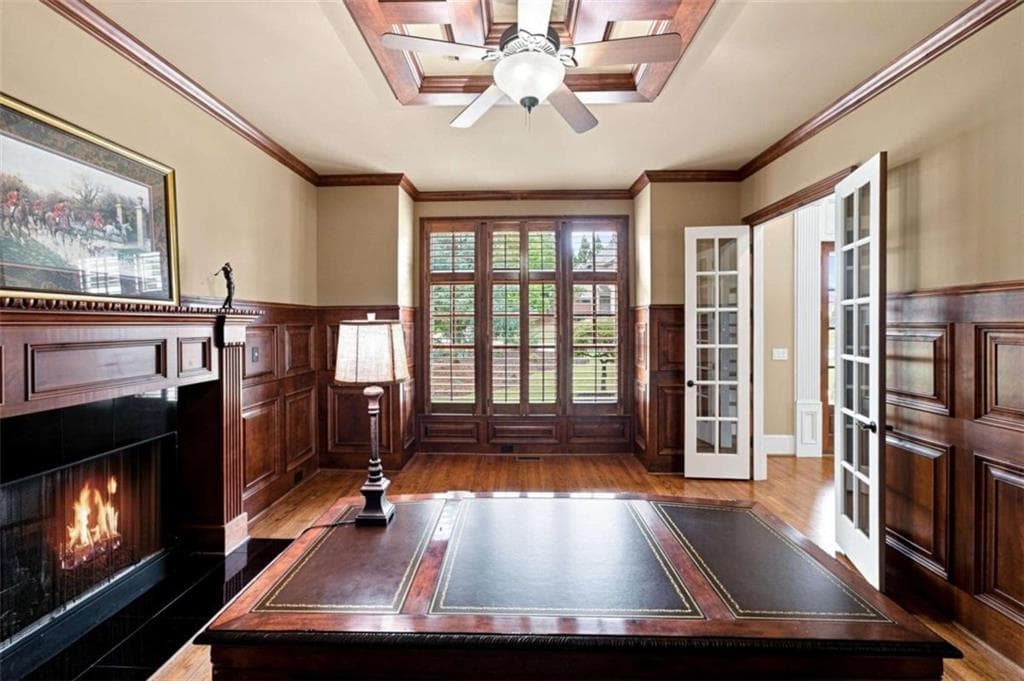 5 bedroom, 7 bathroom, 6,330 sq ft single family residence for sale at 1815 Turnberry Avenue, Suwanee, GA 30024 — photo 6