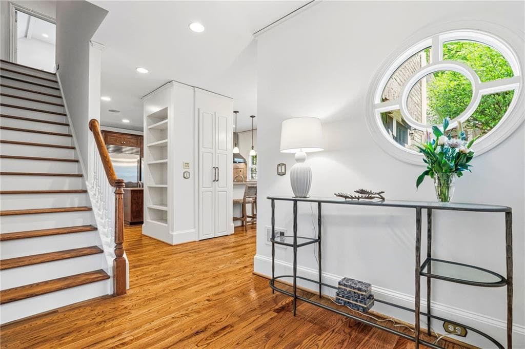 4 bedroom, 5 bathroom, 4,961 sq ft single family residence for sale at 964 Northcliffe Drive, Atlanta, GA 30318 — photo 2