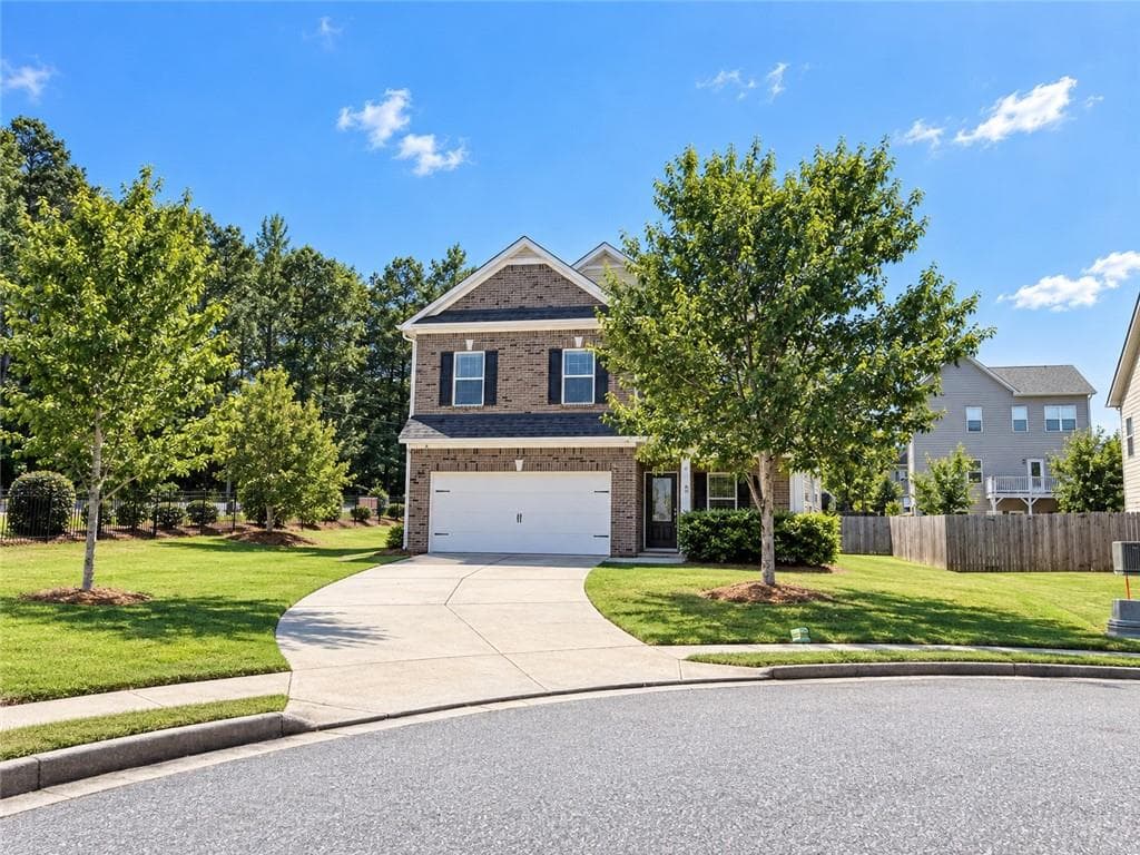 4 bedroom, 3 bathroom, 2,600 sq ft single family residence for rent at 1718 Hanover West Court, Lawrenceville, GA 30043 for $2,680 a month — photo 2