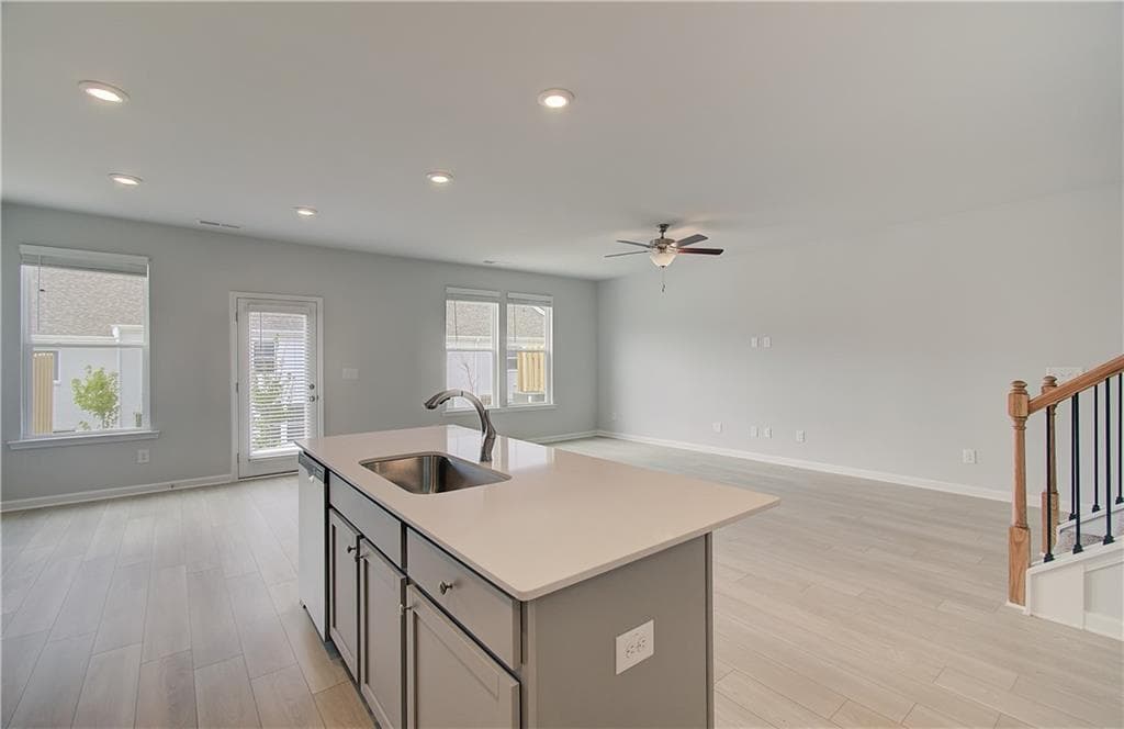 3 bedroom, 3 bathroom, 1,941 sq ft townhouse for sale at 260 Sanctuary Drive, Mcdonough, GA 30253 — photo 10
