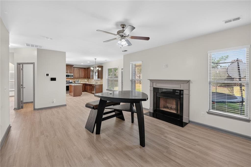 4 bedroom, 3 bathroom, 2,564 sq ft single family residence for sale at 3559 Lake End Drive, Loganville, GA 30052 — photo 8
