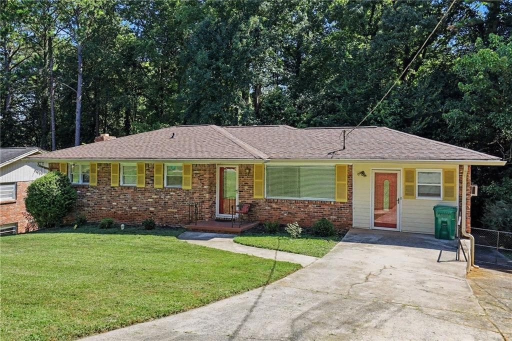 3 bedroom, 3 bathroom, 2,842 sq ft single family residence under contract at 2712 Sherlock Drive, Decatur, GA 30034