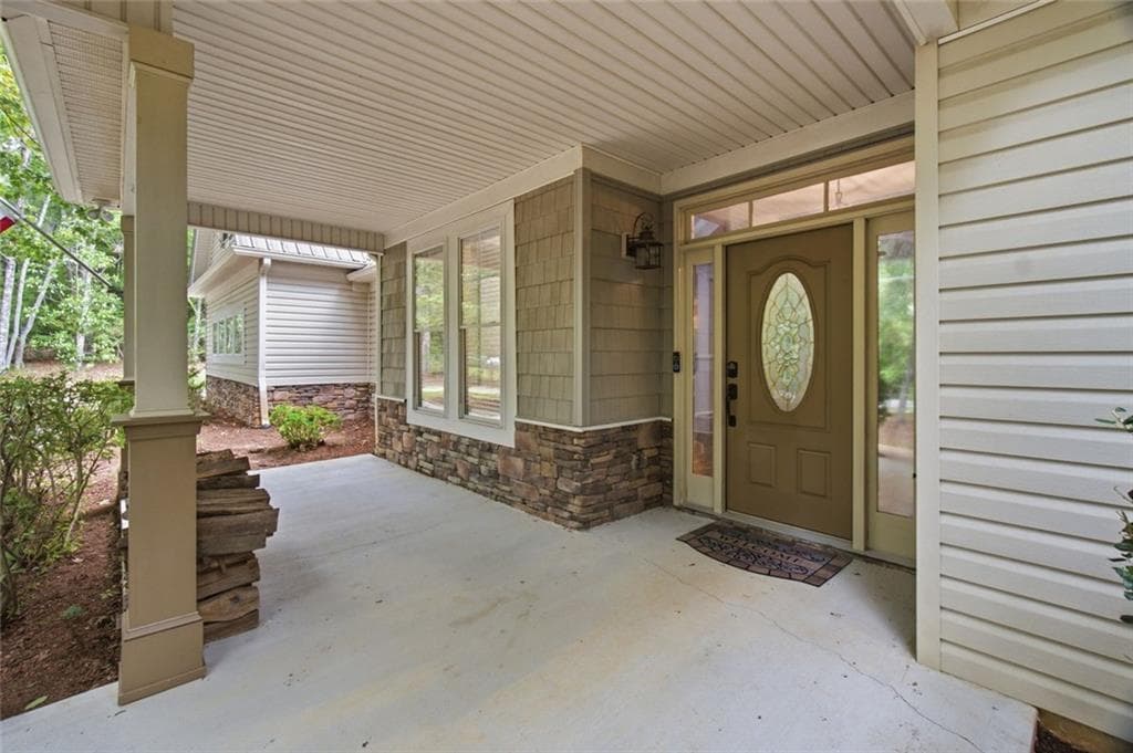 3 bedroom, 2 bathroom, 2,350 sq ft single family residence for sale at 186 Fern Park Drive, Dawsonville, GA 30534 — photo 5