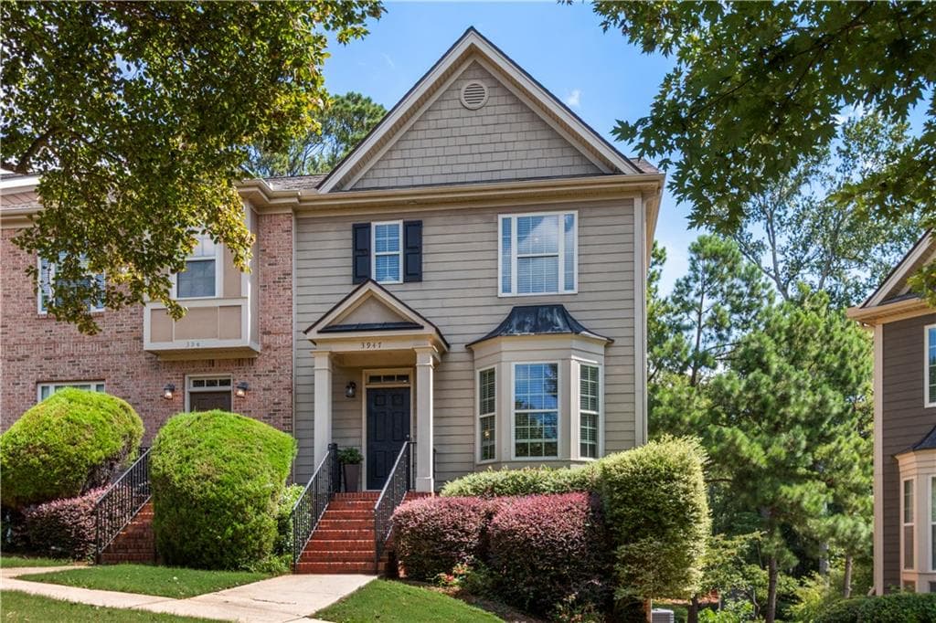 3 bedroom, 4 bathroom, 2,059 sq ft townhouse for sale at 3947 Covey Flush Court 25, Smyrna, GA 30082 — photo 2