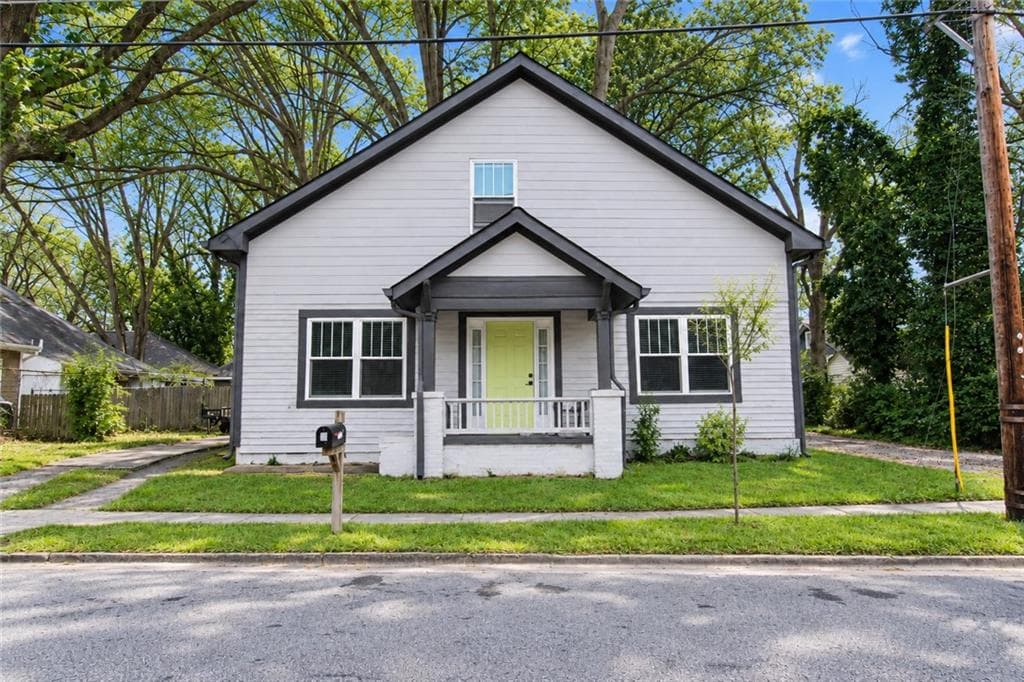 3 bedroom, 3 bathroom, 1,428 sq ft single family residence for sale at 1174 Princess Avenue, Atlanta, GA 30310