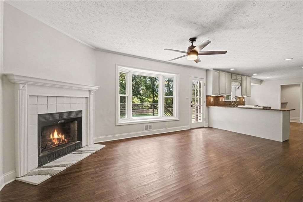 3 bedroom, 2 bathroom, 1,506 sq ft single family residence for sale at 2936 Pauls Way, Marietta, GA 30062 — photo 8