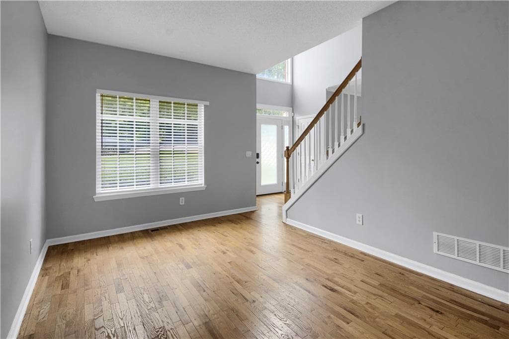 4 bedroom, 3 bathroom, 2,416 sq ft single family residence for rent at 5972 Rosie Lane, Mableton, GA 30126 for $2,750 a month — photo 5