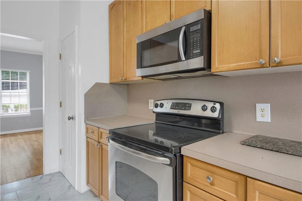 4 bedroom, 3 bathroom, 2,416 sq ft single family residence for rent at 5972 Rosie Lane, Mableton, GA 30126 for $2,750 a month — photo 9