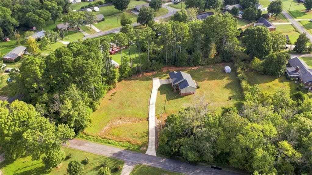 3 bedroom, 2 bathroom, 1,280 sq ft single family residence for sale at 8 Fernwood Way, Rome, GA 30161 — photo 6