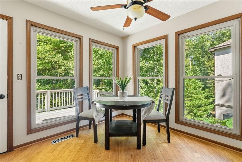 3 bedroom, 4 bathroom, 3,089 sq ft single family residence for sale at 4004 Woodridge Court, Duluth, GA 30096 — photo 10