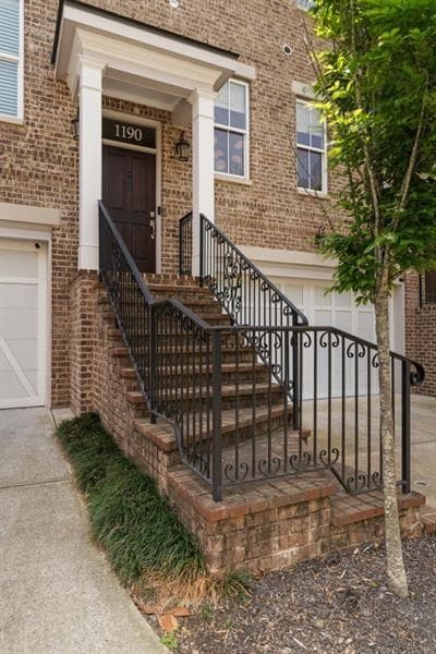 3 bedroom, 4 bathroom, 2,580 sq ft townhouse for sale at 1190 John Collier Road, Atlanta, GA 30318 — photo 2
