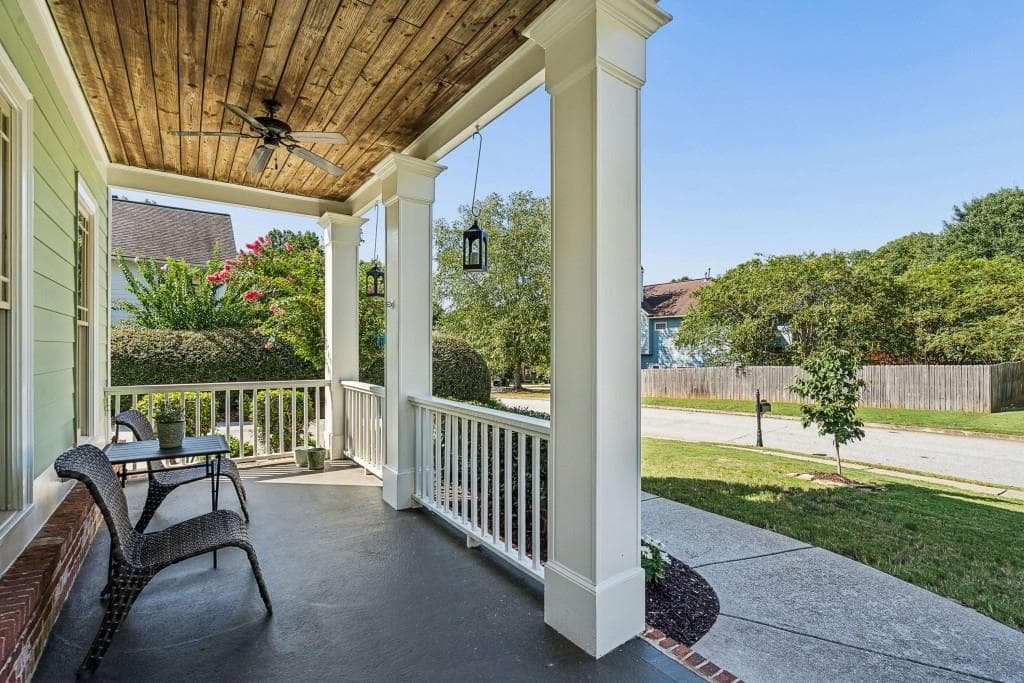 3 bedroom, 3 bathroom, 1,496 sq ft single family residence under contract at 2416 Boulder Creek Way, Atlanta, GA 30316 — photo 4
