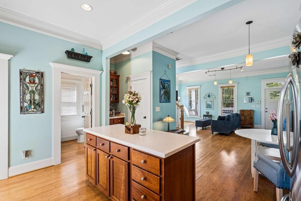 3 bedroom, 3 bathroom, 1,496 sq ft single family residence under contract at 2416 Boulder Creek Way, Atlanta, GA 30316 — photo 9