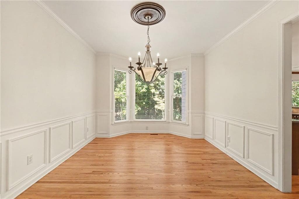 4 bedroom, 4 bathroom, 5,123 sq ft single family residence for sale at 1738 Tappahannock Trail, Marietta, GA 30062 — photo 7