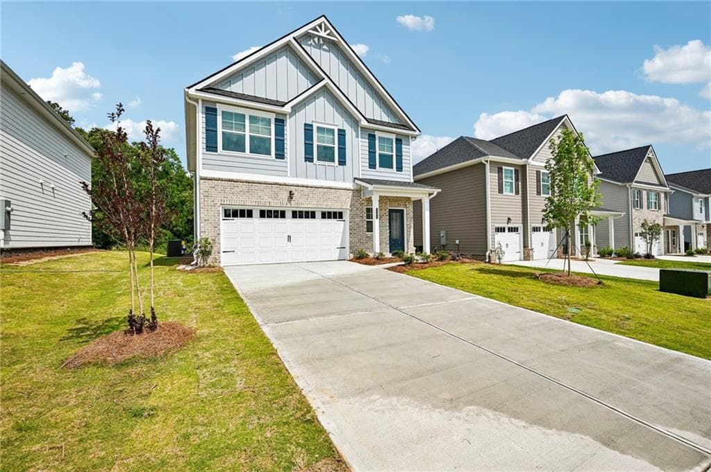 3 bedroom, 3 bathroom, 1,925 sq ft single family residence for sale at 11151 Suria Drive, Covington, GA 30014 — photo 2