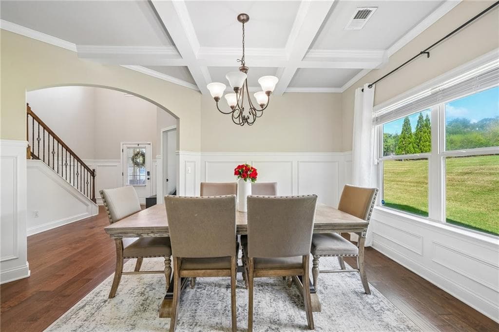 5 bedroom, 3 bathroom, 2,735 sq ft single family residence for sale at 109 Donovan Avenue, Locust Grove, GA 30248 — photo 2