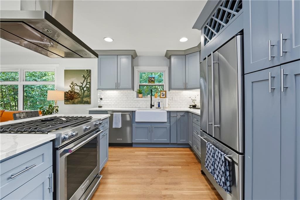 3 bedroom, 3 bathroom, 1,841 sq ft single family residence for rent at 3831 Greenhill Drive, Atlanta, GA 30341 for $3,500 a month — photo 2