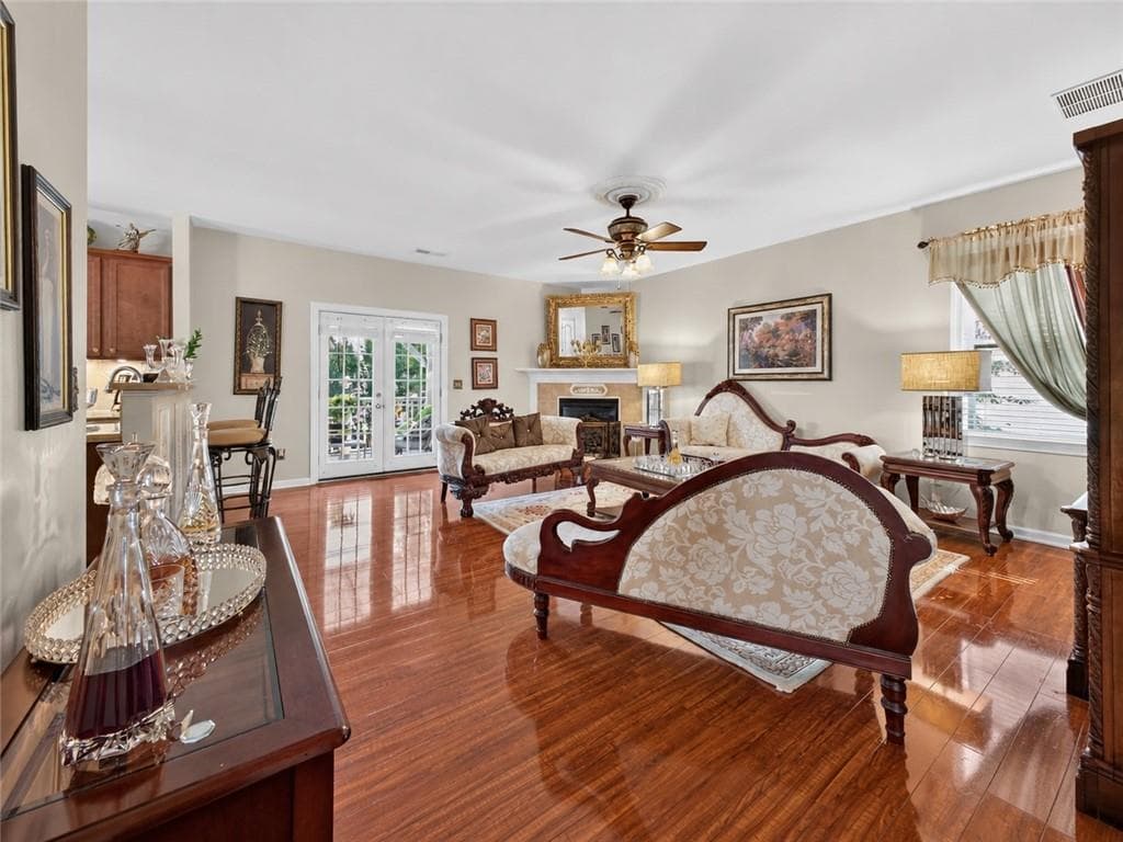 6 bedroom, 4 bathroom, 3,078 sq ft single family residence for sale at 3530 Anna Ruby Lane, Douglasville, GA 30135 — photo 4