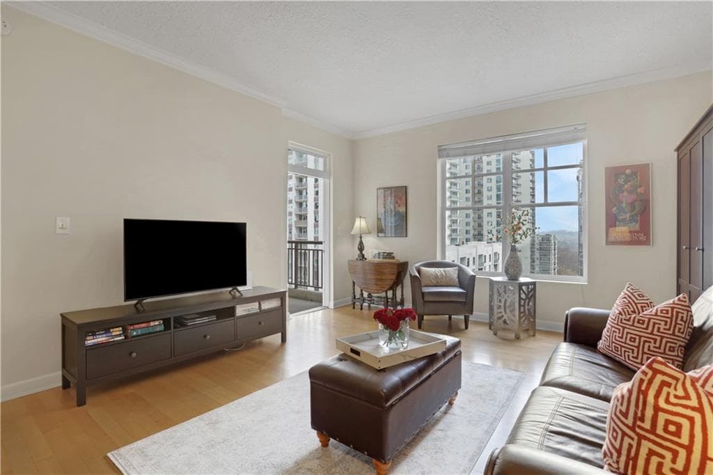 1 bedroom, 1 bathroom, 764 sq ft condominium for sale at 1101 Juniper Street 820, Atlanta, GA 30309 — photo 8