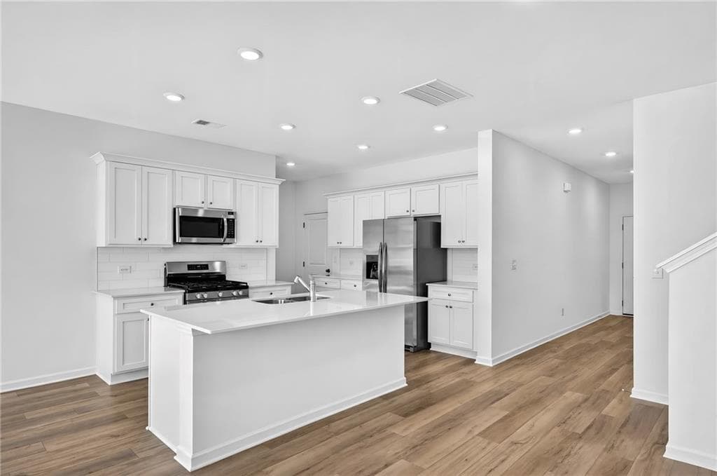 6 bedroom, 4 bathroom, 3,009 sq ft single family residence for sale at 1939 Enota Drive, Bethlehem, GA 30620 — photo 10