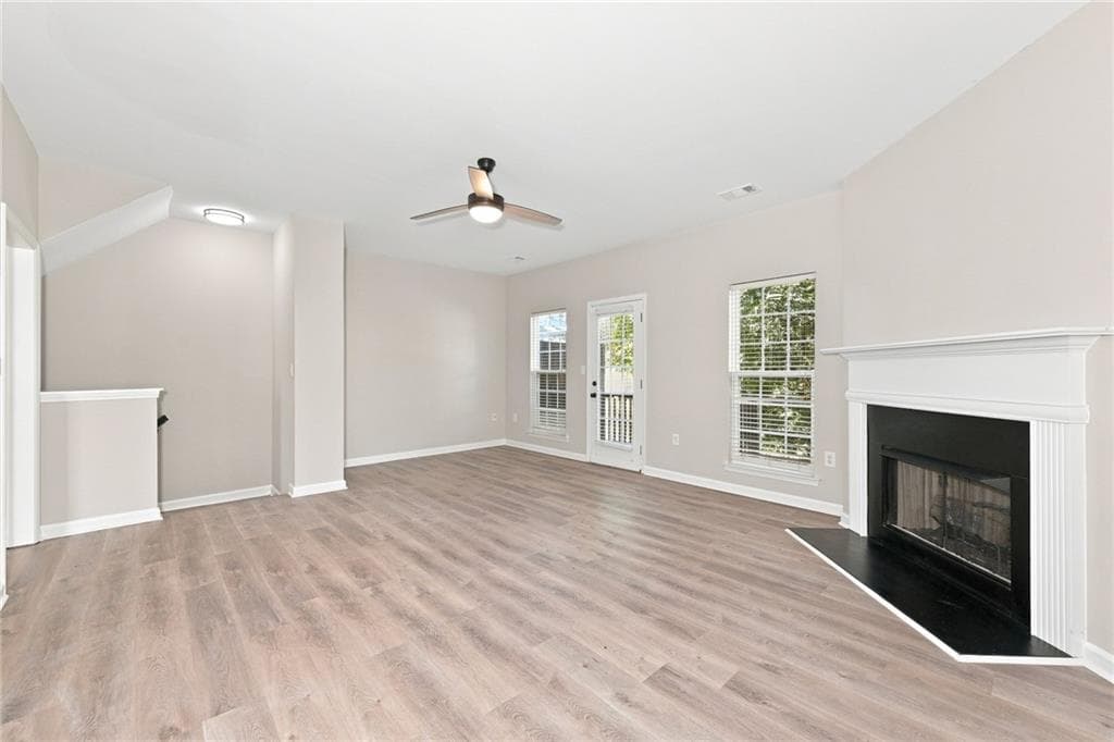 3 bedroom, 3 bathroom, 1,872 sq ft townhouse for sale at 2408 Beaver Falls Drive, Norcross, GA 30071 — photo 3