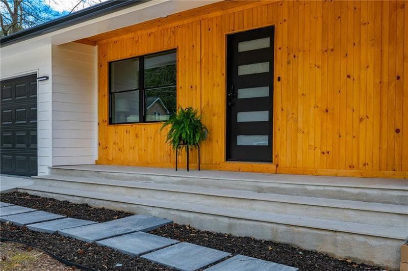 4 bedroom, 3 bathroom, 1,853 sq ft single family residence for sale at 2744 Marco Drive, Atlanta, GA 30318 — photo 2