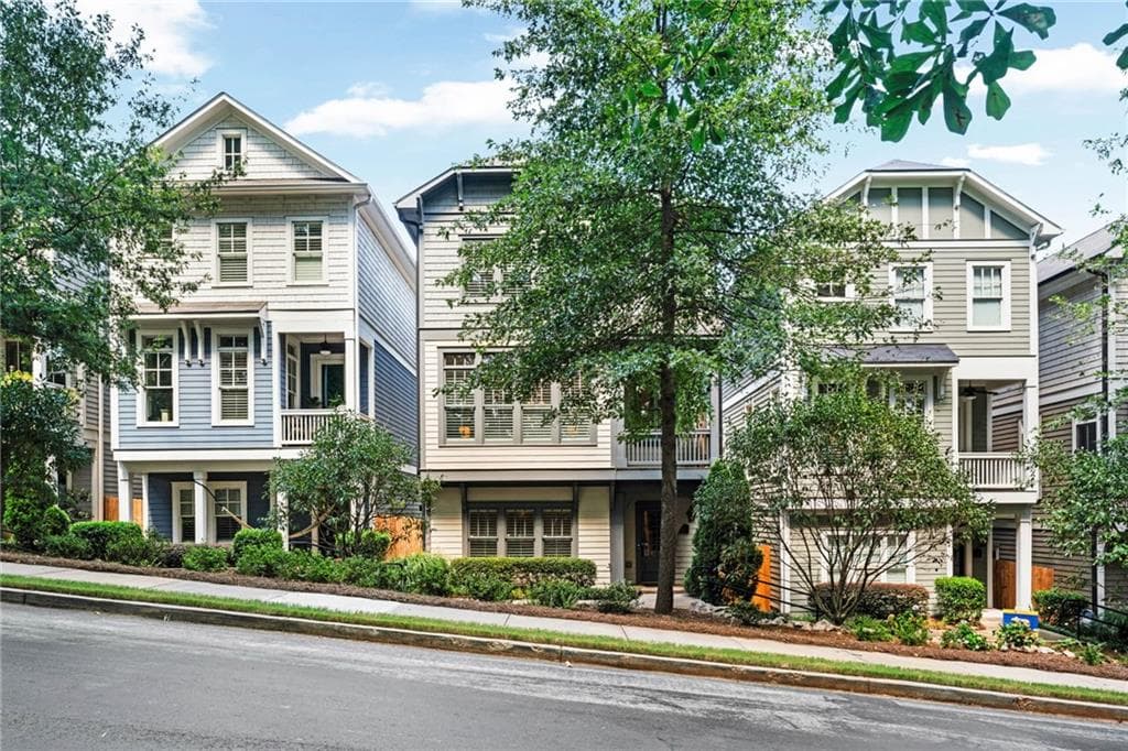 4 bedroom, 4 bathroom, 2,448 sq ft single family residence for sale at 2846 Haven Lane, Decatur, GA 30030 — photo 2