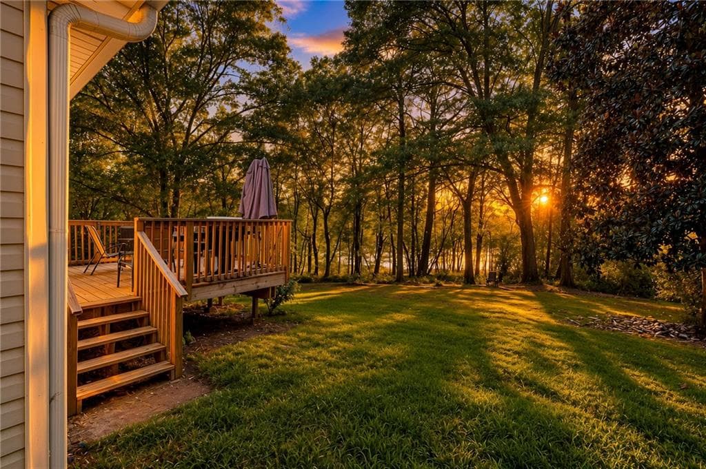 3 bedroom, 2 bathroom, 1,161 sq ft single family residence for sale at 3016 Summer Lake Drive, Gainesville, GA 30506 — photo 2