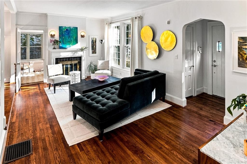 3 bedroom, 2 bathroom, 2,060 sq ft single family residence for sale at 1741 Meadowdale Avenue, Atlanta, GA 30306 — photo 5
