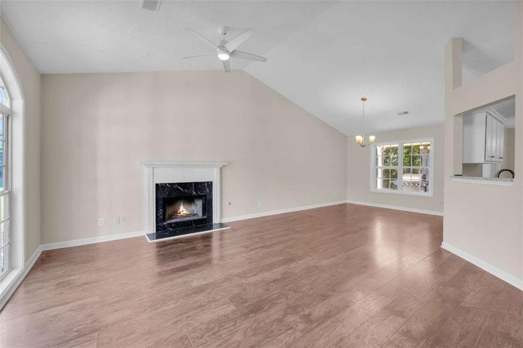 3 bedroom, 2 bathroom, 1,830 sq ft single family residence for sale at 5590 Lenox Park Place, Buford, GA 30518 — photo 6