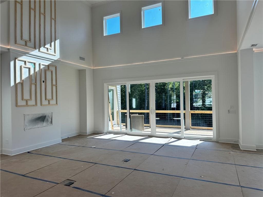 4 bedroom, 5 bathroom, 4,105 sq ft single family residence for sale at 8135 Grand Meadow Run, Gainesville, GA 30506 — photo 5