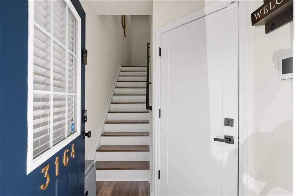 2 bedroom, 3 bathroom, 1,650 sq ft townhouse for sale at 3164 Mill Springs Circle, Buford, GA 30519 — photo 7