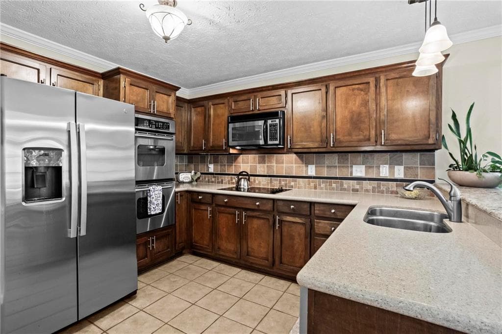 5 bedroom, 3 bathroom, 2,996 sq ft single family residence under contract at 2823 Hitchcock Mill Run, Marietta, GA 30068 — photo 6
