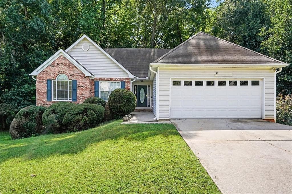 4 bedroom, 3 bathroom, 2,627 sq ft single family residence for sale at 973 Arbor Way, Mcdonough, GA 30253