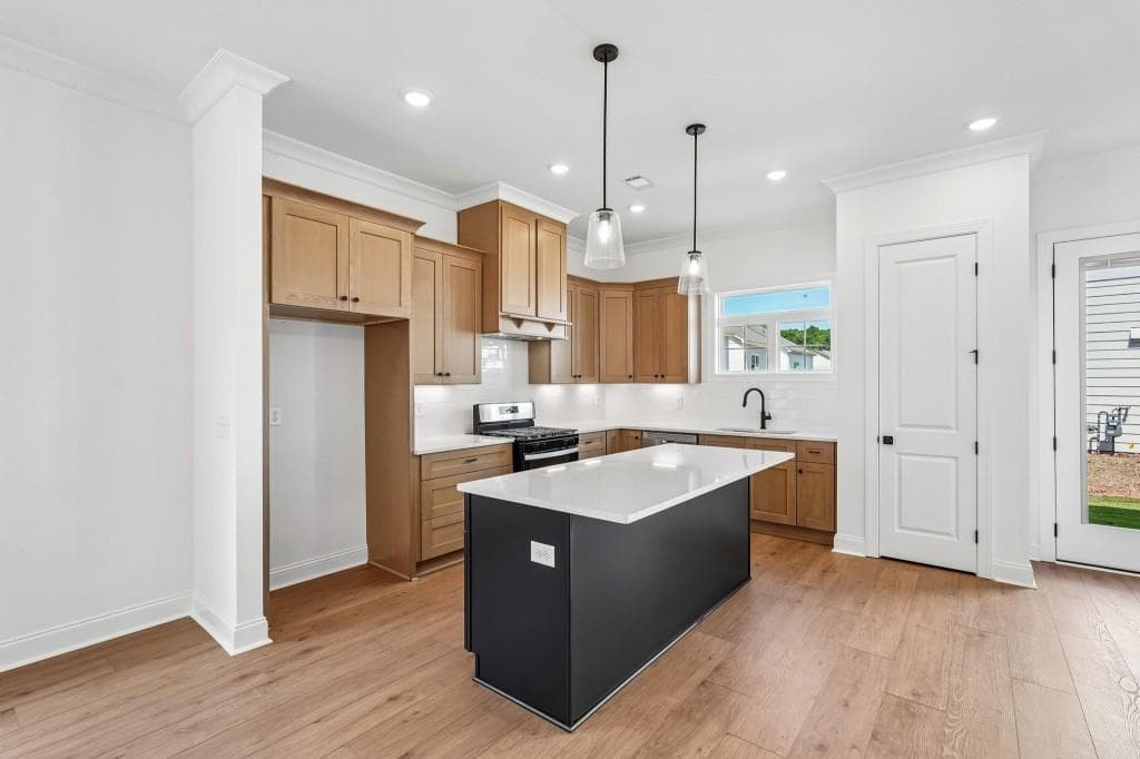 4 bedroom, 4 bathroom, 2,397 sq ft single family residence for sale at 4777 Kittle Way, Lilburn, GA 30047 — photo 8