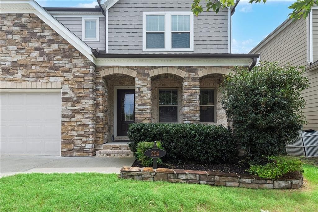 4 bedroom, 3 bathroom, 2,508 sq ft single family residence for sale at 204 Meadows Court, Woodstock, GA 30189 — photo 3